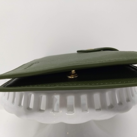 TRAVELAMBO BIFOLD WALLET IN FAUX OLIVE LEATHER - Picture 3 of 8